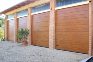 Portoni sezionali motorizzati